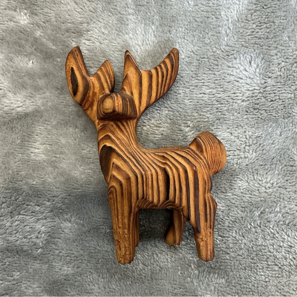 vintage wood grain carved reindeer buck sculpture MCM - Picture 10 of 10